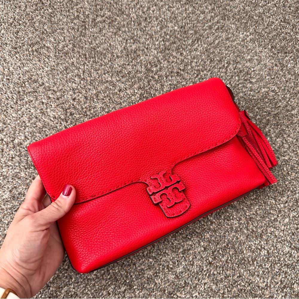 Tory Burch clutch- new
